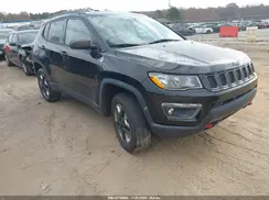 3C4NJDDB3JT442071 2018 JEEP COMPASS