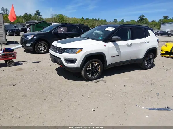 3C4NJDDB3JT451210 2018 JEEP COMPASS - Image 2