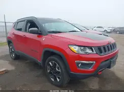 3C4NJDDB3JT451532 2018 JEEP COMPASS