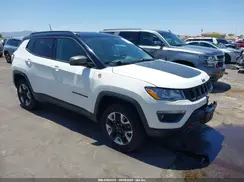 3C4NJDDB3JT465527 2018 JEEP COMPASS