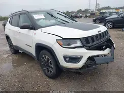 3C4NJDDB3KT592957 2019 JEEP COMPASS