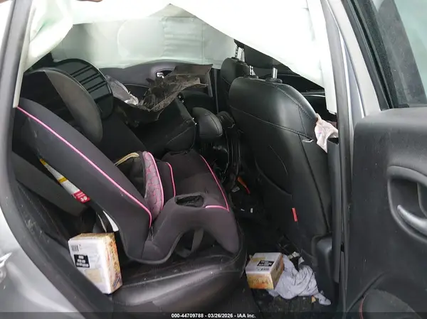 3C4NJDDB3KT597706 2019 JEEP COMPASS - Image 8