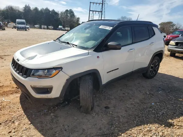 3C4NJDDB3KT645253 2019 JEEP COMPASS - Image 1