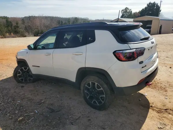3C4NJDDB3KT645253 2019 JEEP COMPASS - Image 2
