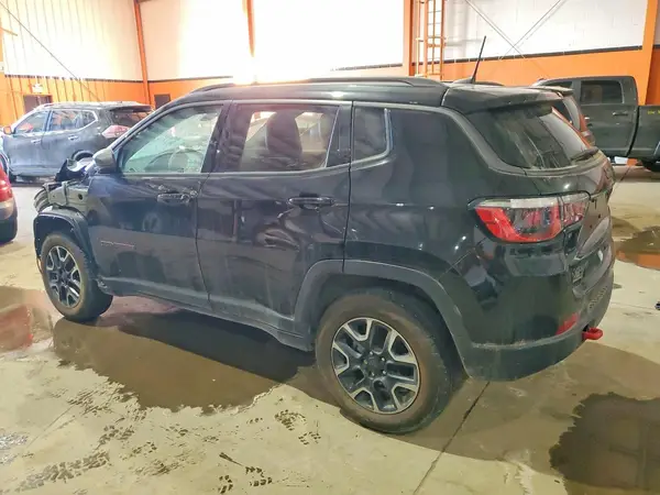 3C4NJDDB3KT645723 2019 JEEP COMPASS - Image 2