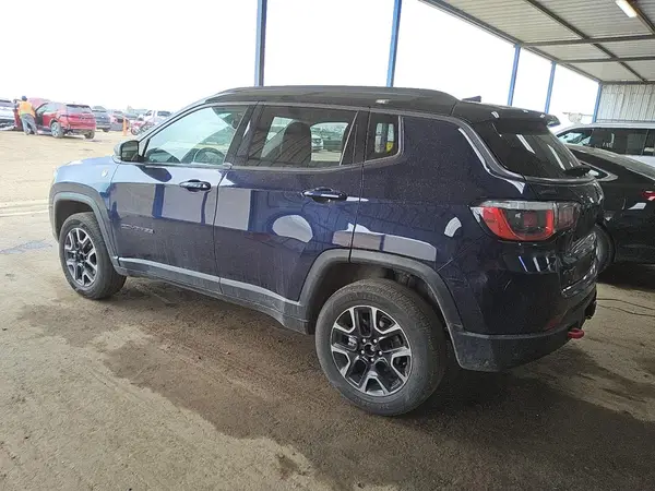 3C4NJDDB3KT661887 2019 JEEP COMPASS - Image 2