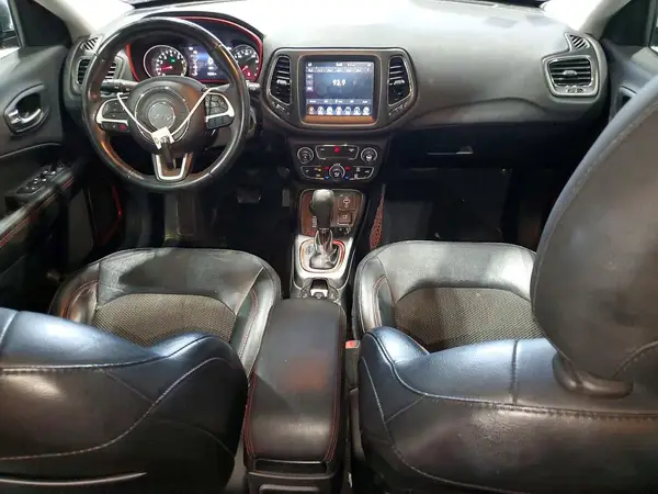 3C4NJDDB3KT670959 2019 JEEP COMPASS - Image 8