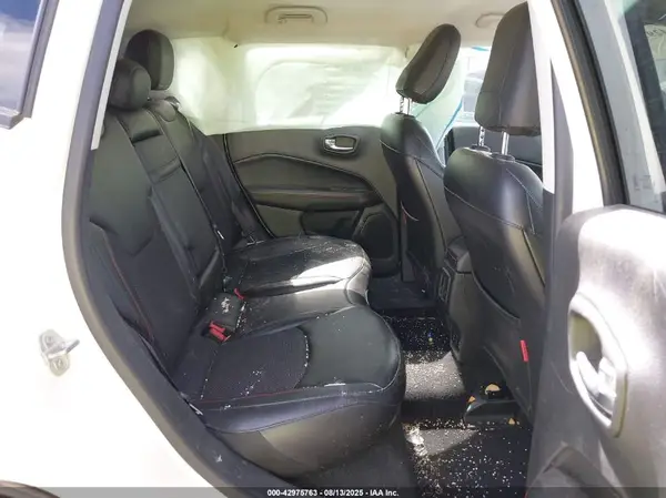 3C4NJDDB3KT671092 2019 JEEP COMPASS - Image 8