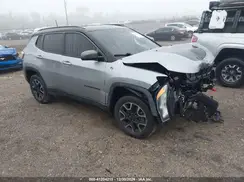 3C4NJDDB3KT671464 2019 JEEP COMPASS