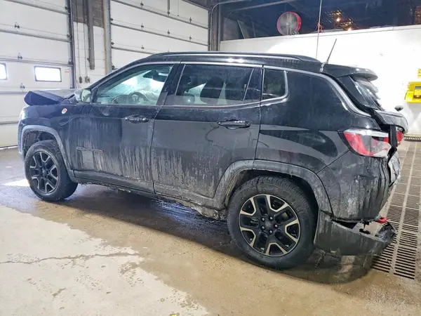 3C4NJDDB3KT690113 2019 JEEP COMPASS - Image 2