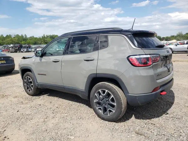 3C4NJDDB3KT704317 2019 JEEP COMPASS - Image 2