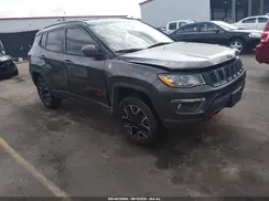 3C4NJDDB3KT721375 2019 JEEP COMPASS