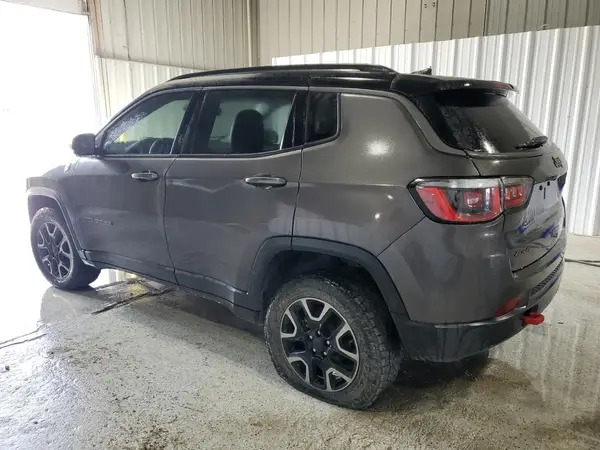 3C4NJDDB3KT721795 2019 JEEP COMPASS - Image 2