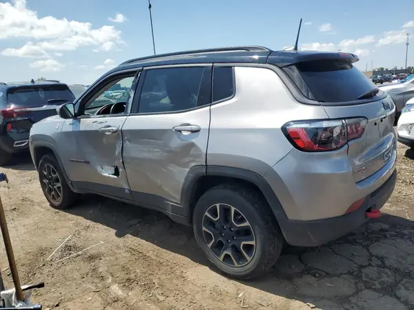 3C4NJDDB3KT722364 2019 JEEP COMPASS - Image 2