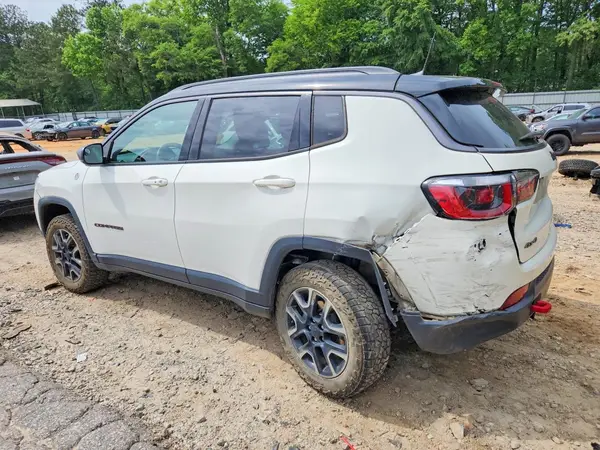 3C4NJDDB3KT723191 2019 JEEP COMPASS - Image 2