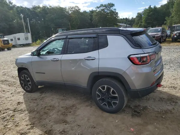 3C4NJDDB3KT733235 2019 JEEP COMPASS - Image 2