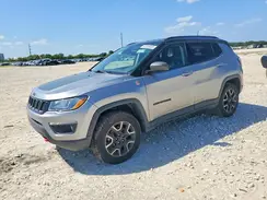 3C4NJDDB3KT744705 2019 JEEP COMPASS