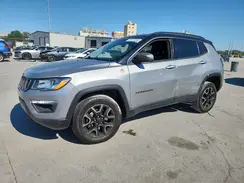 3C4NJDDB3KT752609 2019 JEEP COMPASS