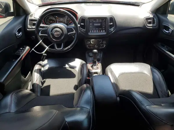 3C4NJDDB3KT765652 2019 JEEP COMPASS - Image 8