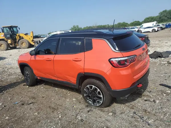 3C4NJDDB3KT772813 2019 JEEP COMPASS - Image 2