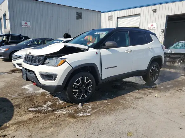 3C4NJDDB3KT790406 2019 JEEP COMPASS - Image 1
