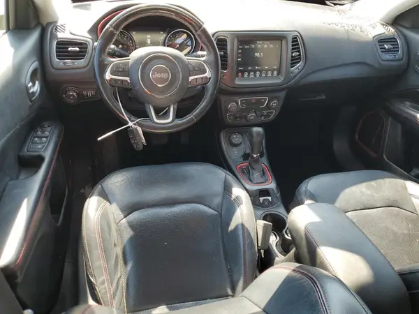 3C4NJDDB3KT790406 2019 JEEP COMPASS - Image 8