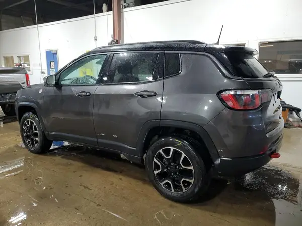 3C4NJDDB3LT112028 2020 JEEP COMPASS - Image 2