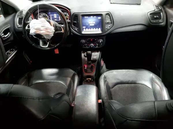 3C4NJDDB3LT112028 2020 JEEP COMPASS - Image 8