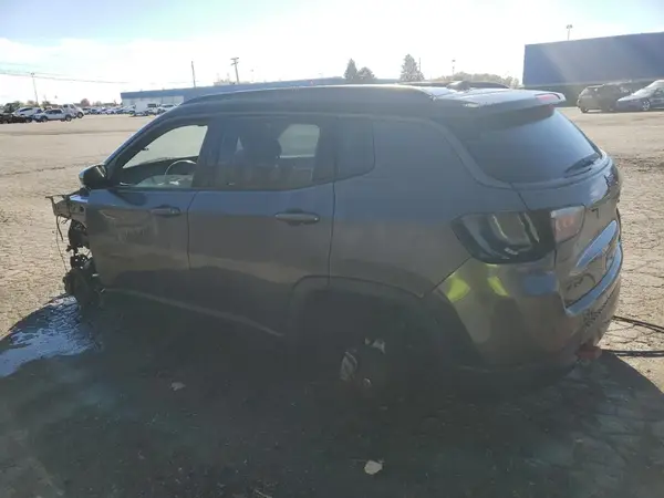 3C4NJDDB3LT127452 2020 JEEP COMPASS - Image 2