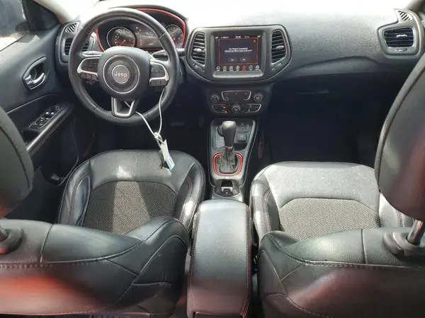 3C4NJDDB3LT132960 2020 JEEP COMPASS - Image 8