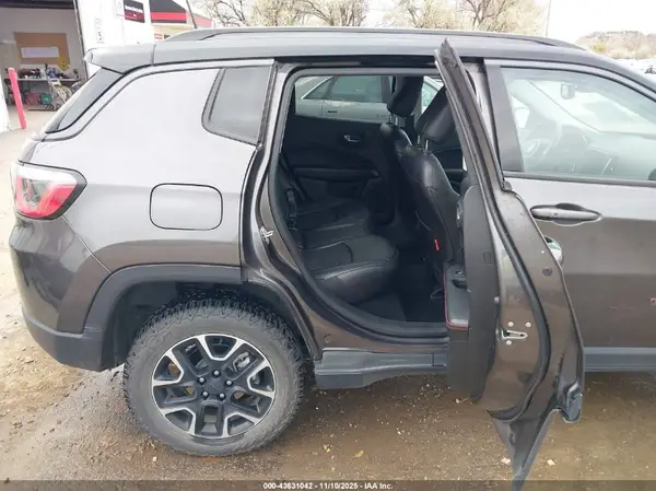 3C4NJDDB3LT150004 2020 JEEP COMPASS - Image 8