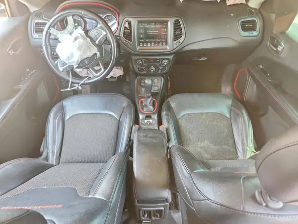 3C4NJDDB3LT195413 2020 JEEP COMPASS - Image 8
