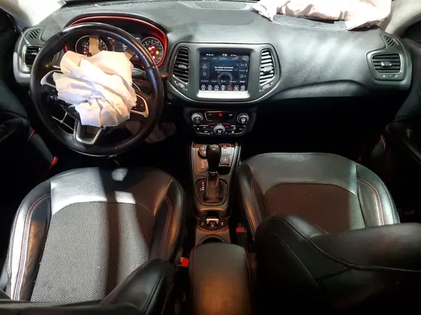3C4NJDDB3LT195721 2020 JEEP COMPASS - Image 8