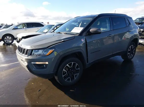 3C4NJDDB3LT203431 2020 JEEP COMPASS - Image 2