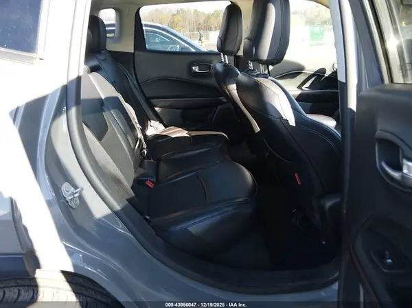 3C4NJDDB3LT203431 2020 JEEP COMPASS - Image 8