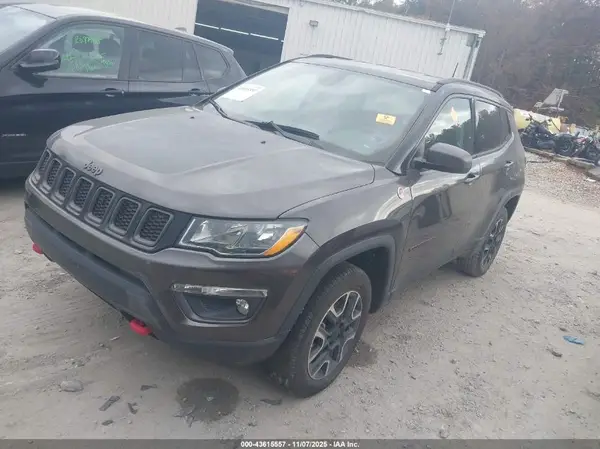 3C4NJDDB3LT207740 2020 JEEP COMPASS - Image 2