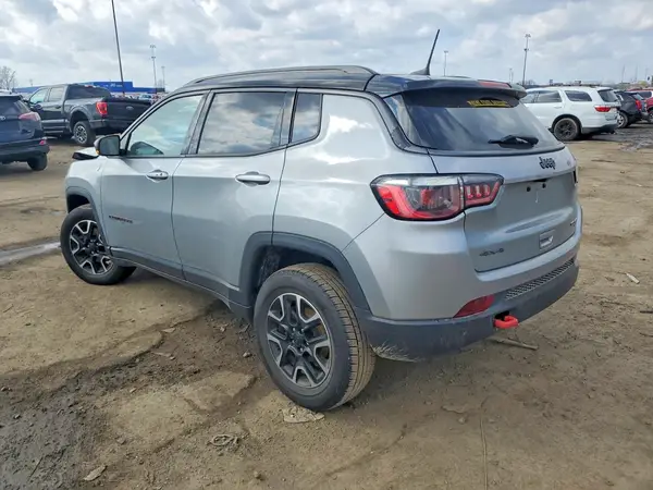 3C4NJDDB3MT553403 2021 JEEP COMPASS - Image 2