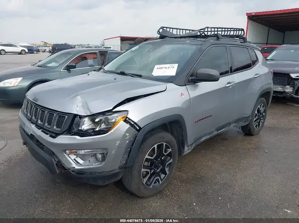 3C4NJDDB3MT564921 2021 JEEP COMPASS - Image 2
