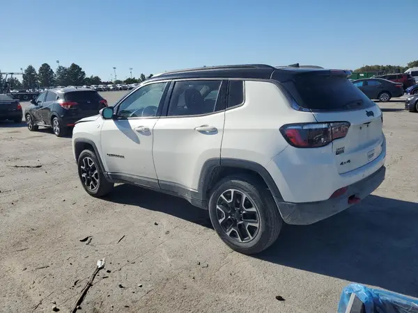 3C4NJDDB3MT572324 2021 JEEP COMPASS - Image 2