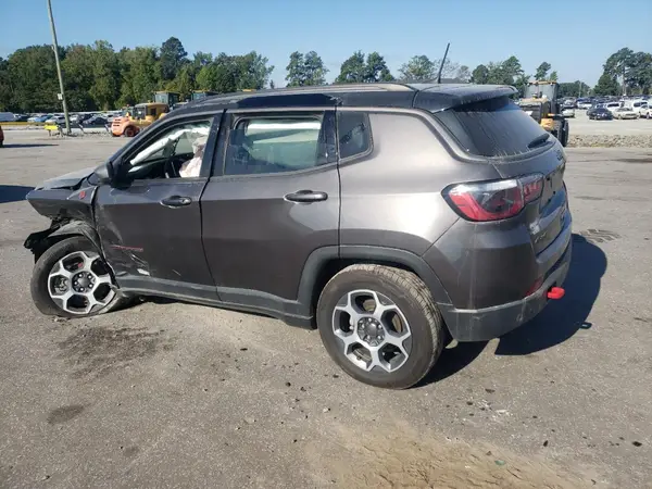 3C4NJDDB3NT106278 2022 JEEP COMPASS - Image 2