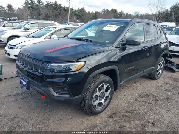 3C4NJDDB3NT128569 2022 JEEP COMPASS - Image 2