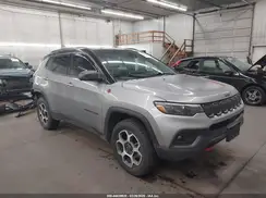 3C4NJDDB3NT133173 2022 JEEP COMPASS