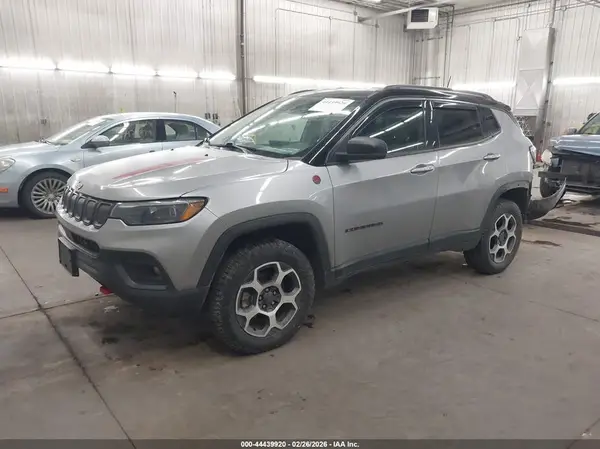 3C4NJDDB3NT133173 2022 JEEP COMPASS - Image 2