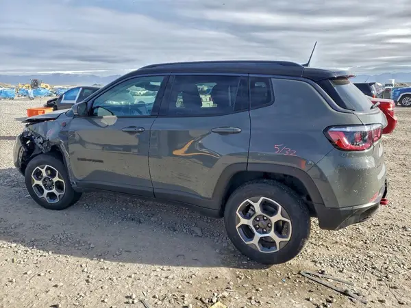 3C4NJDDB3NT143251 2022 JEEP COMPASS - Image 2