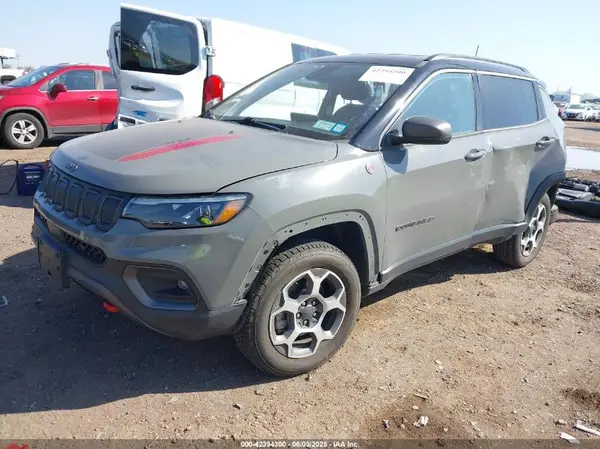 3C4NJDDB3NT152290 2022 JEEP COMPASS - Image 2