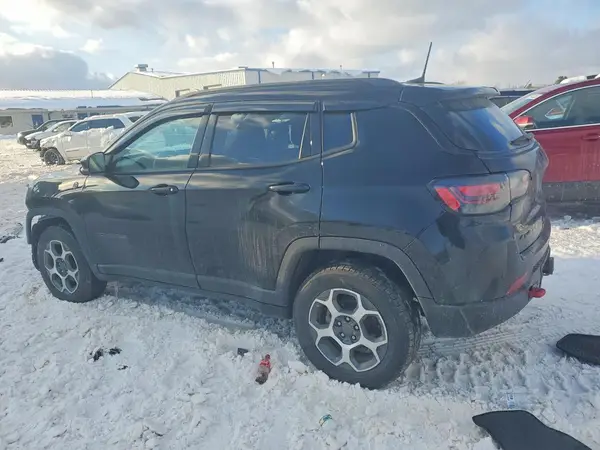 3C4NJDDB3NT224413 2022 JEEP COMPASS - Image 2