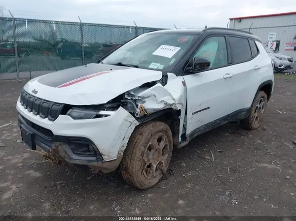 3C4NJDDB3NT226419 2022 JEEP COMPASS - Image 2