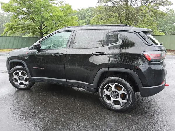 3C4NJDDB3NT227506 2022 JEEP COMPASS - Image 2