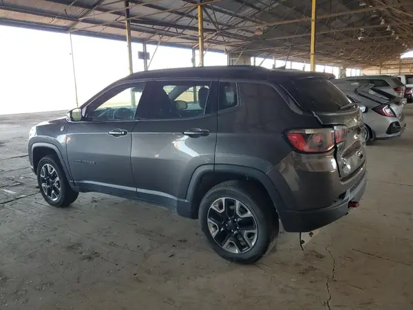 3C4NJDDB4HT606972 2017 JEEP COMPASS - Image 2
