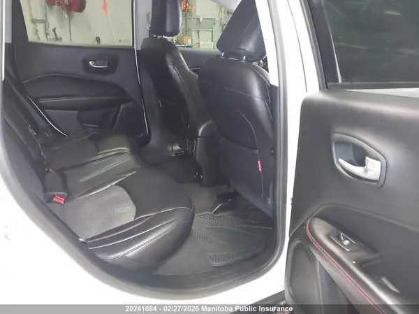 3C4NJDDB4HT640748 2017 JEEP COMPASS - Image 8